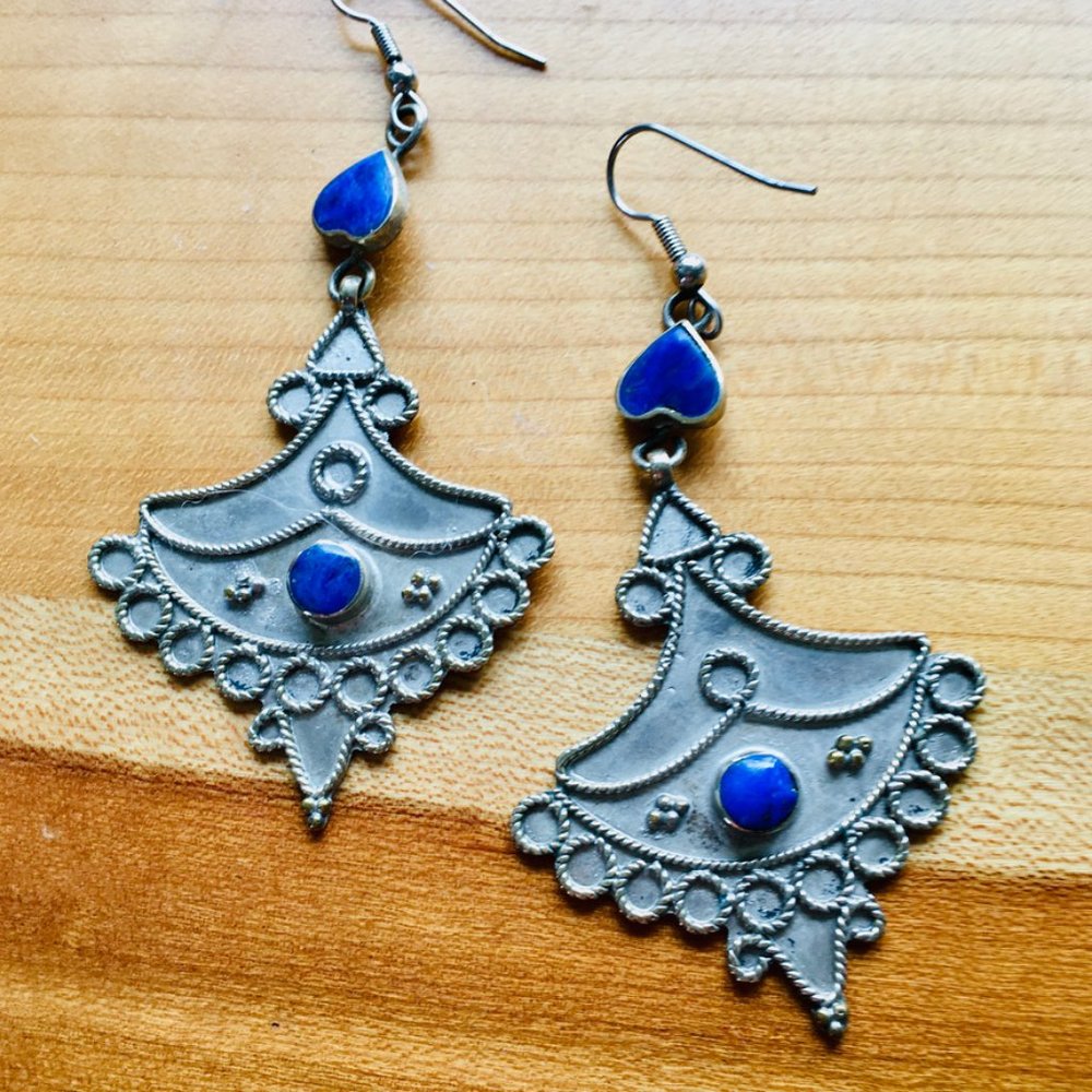 Vintage Afghanistan Lapis Lazuli Heart and Silver Earrings